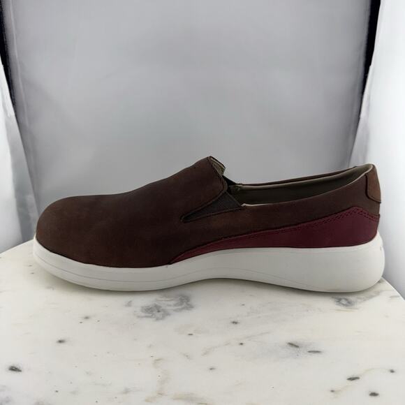 Red Wing 2033 Brown Leather Lightweight Safety Slip On Aluminum Toe Shoes Size 9 - Picture 3 of 14